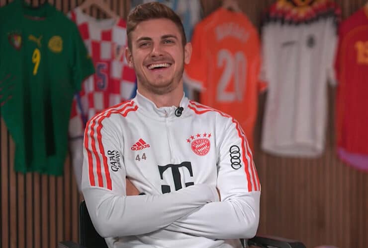 Josip Stanišić u trenirci Bayerna